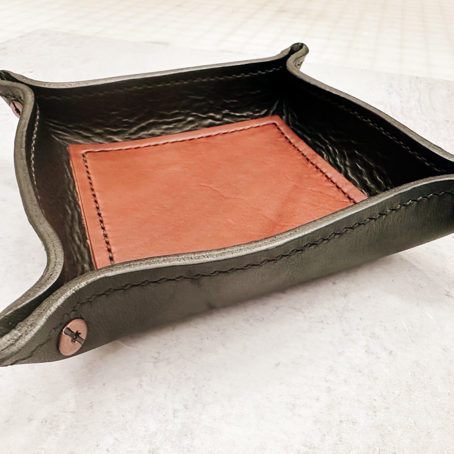 Black/Brown Simple Valet Tray
