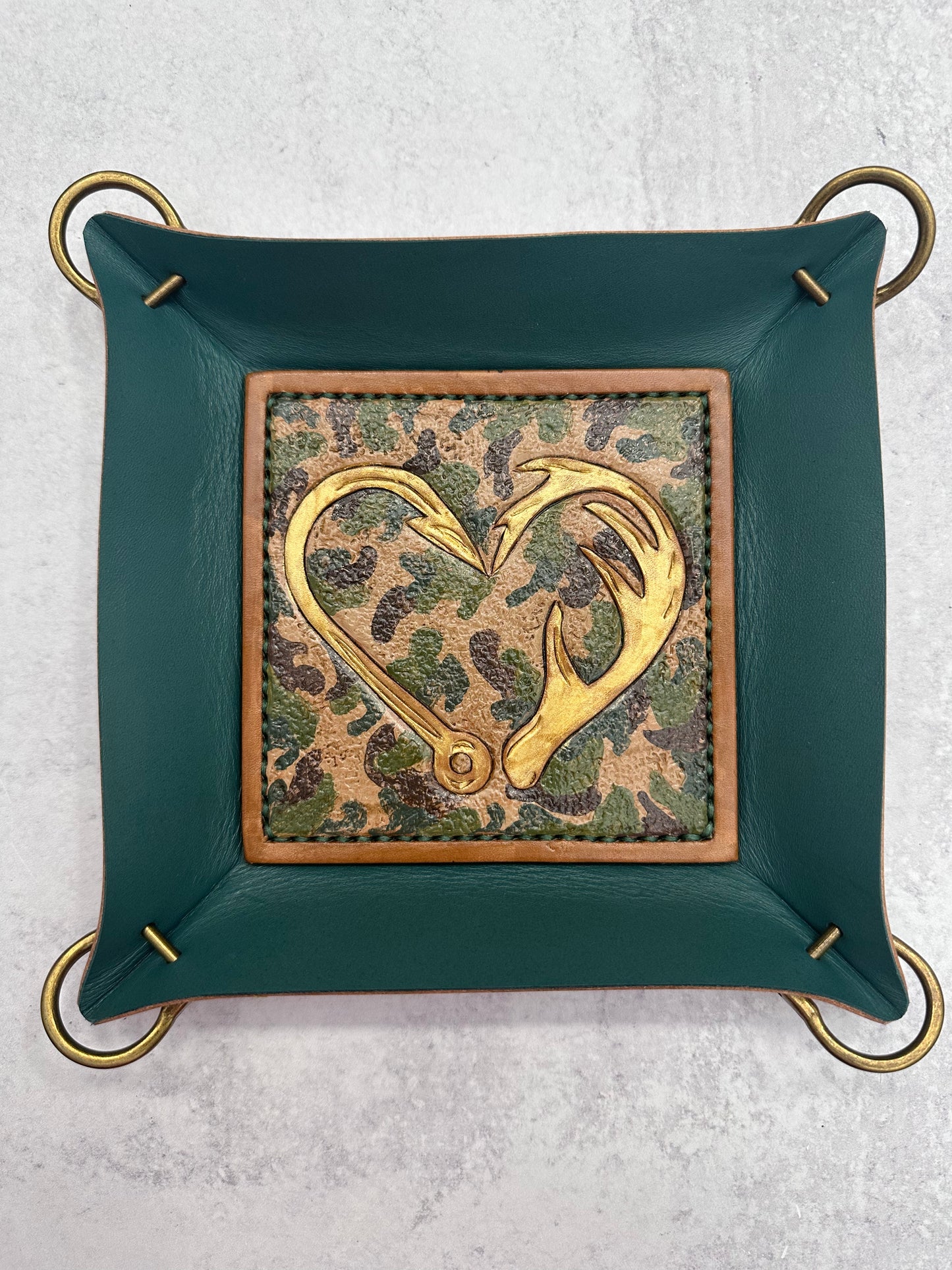 Hunting/Fishing Valet Tray